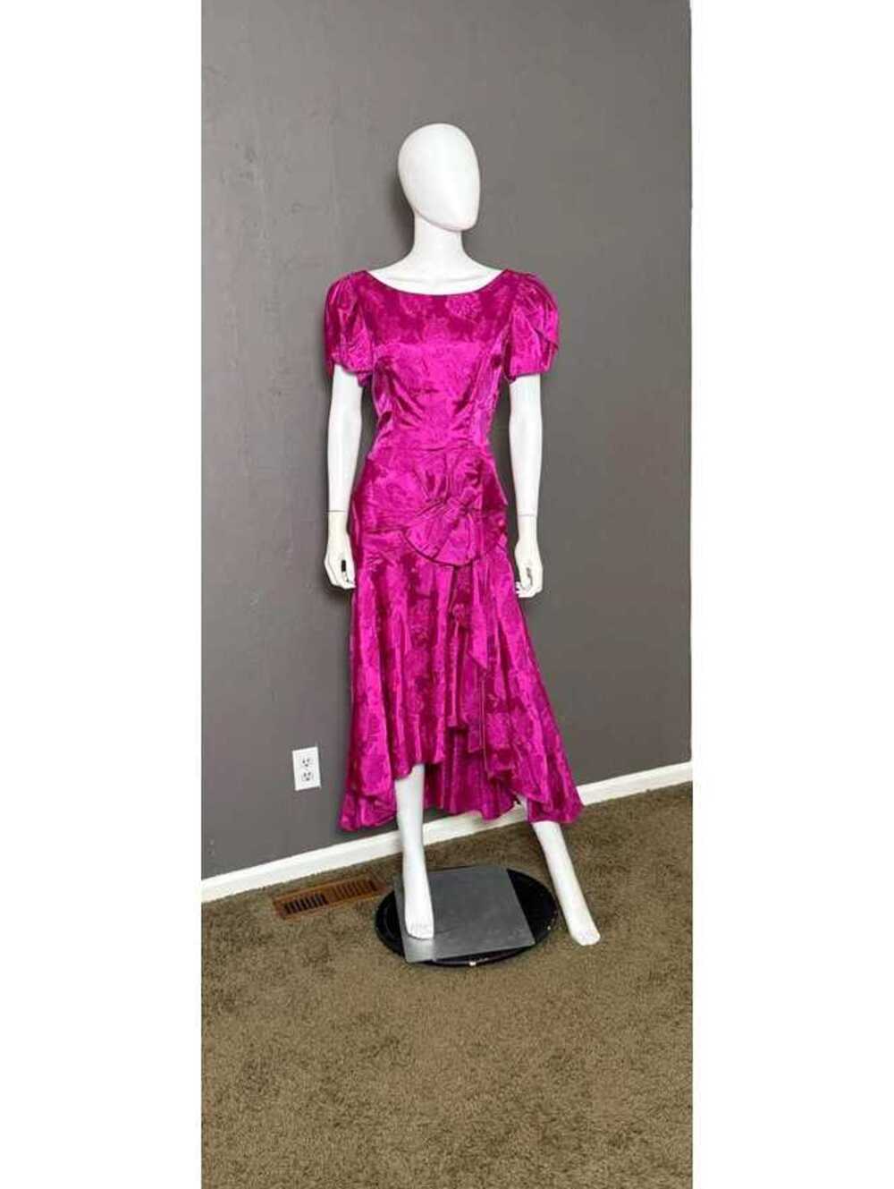 1980's Fuchsia Satin Jacquard Party Dress Drop Waist Petal Sleeve Hi-Low Hem M/L